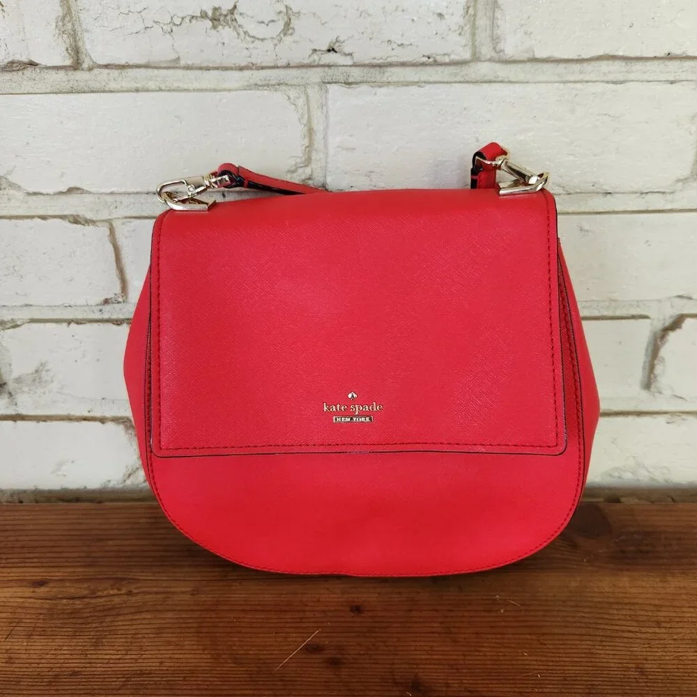 Like New Kate Spade Small Birdie Cameron Street Crossbody Bag Purse